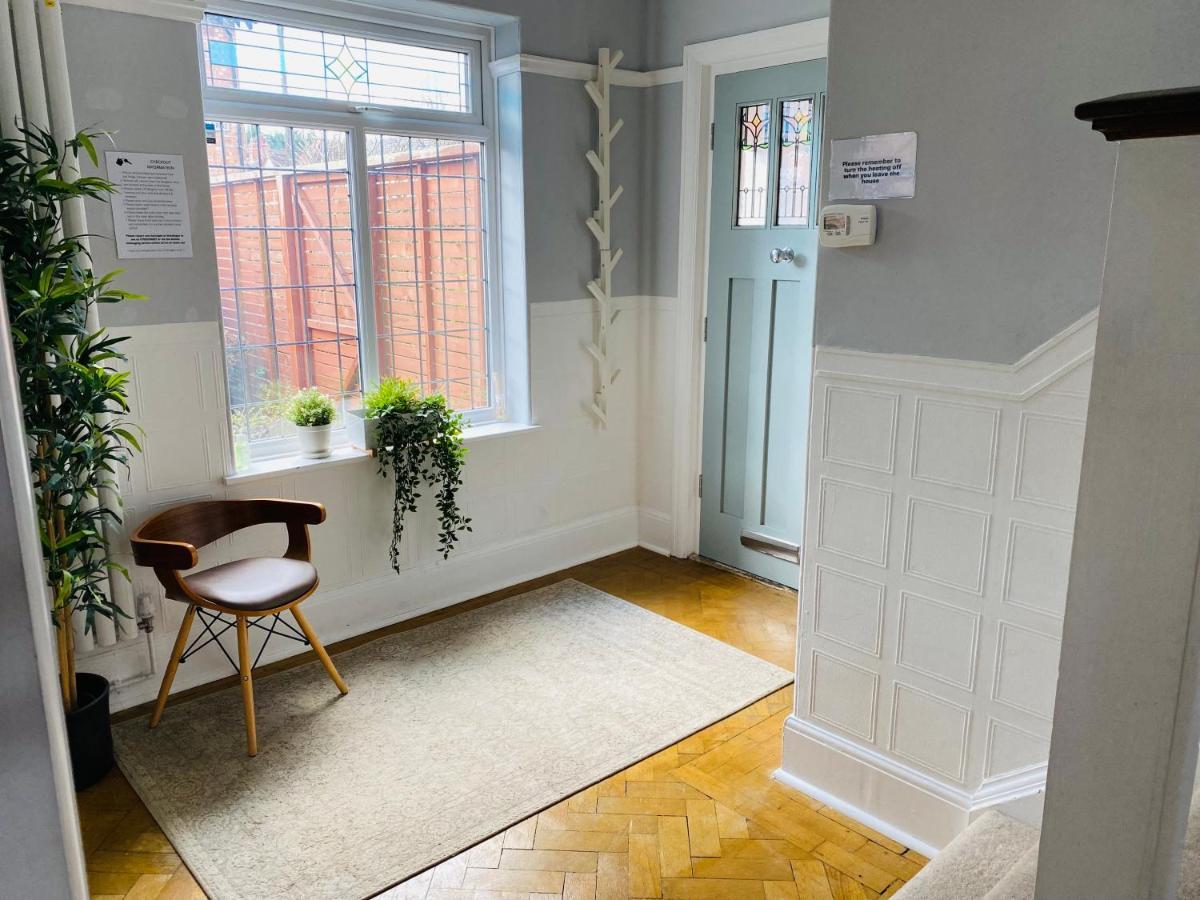 Vila Mayors House Ideal For Groups & Business Peterborough Exteriér fotografie
